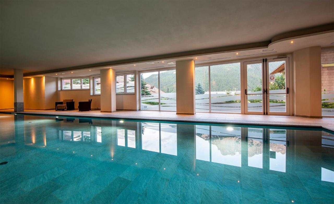 Design&Suite Hotel Ciarnadoi Vigo di Fassa Exterior foto