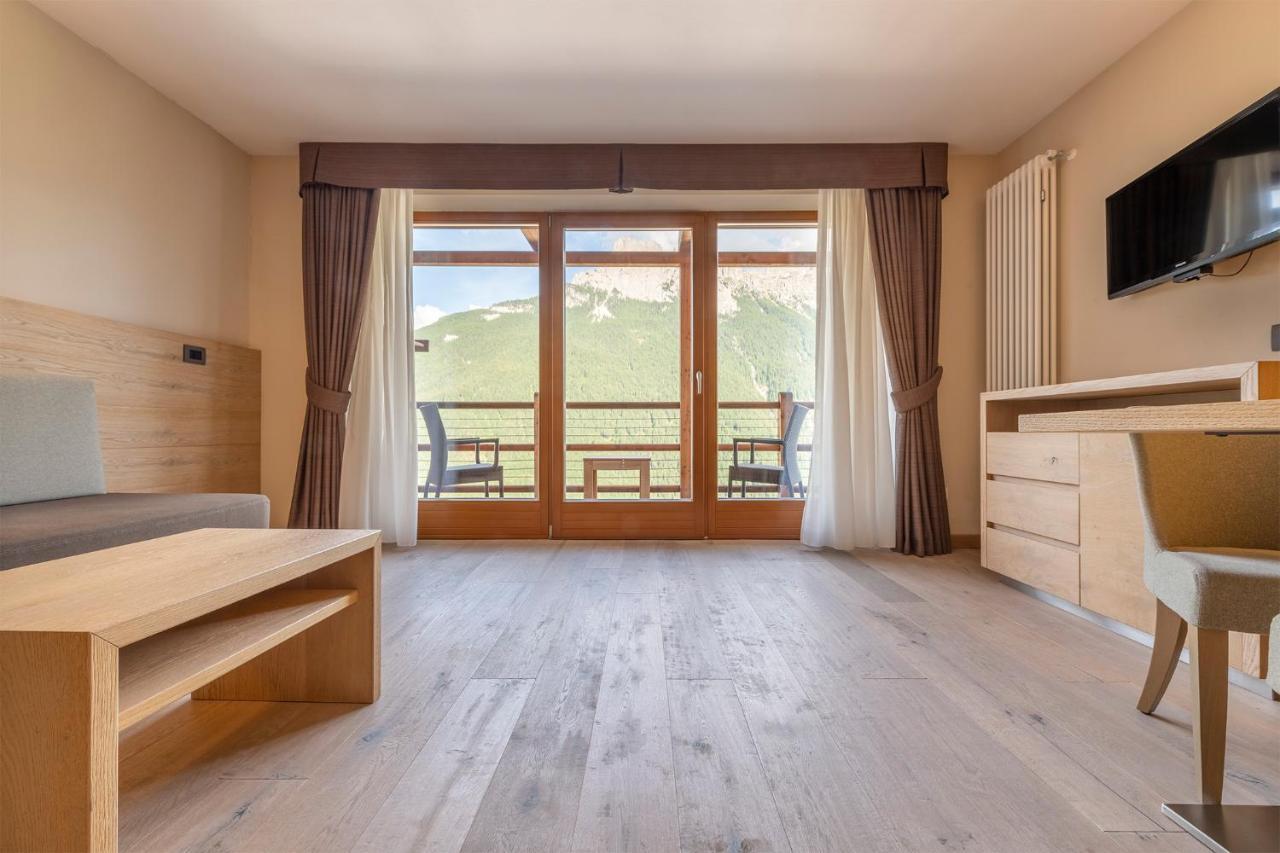 Design&Suite Hotel Ciarnadoi Vigo di Fassa Exterior foto