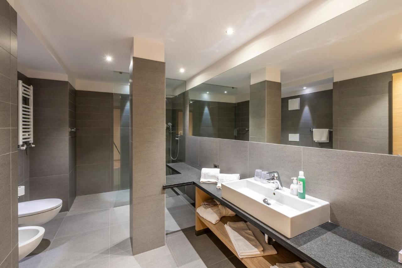 Design&Suite Hotel Ciarnadoi Vigo di Fassa Exterior foto